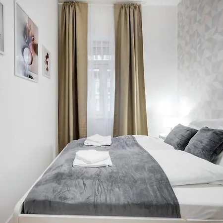 Modern New & Apartmán Budapešť