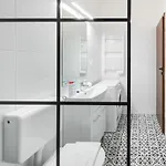 Modern New &