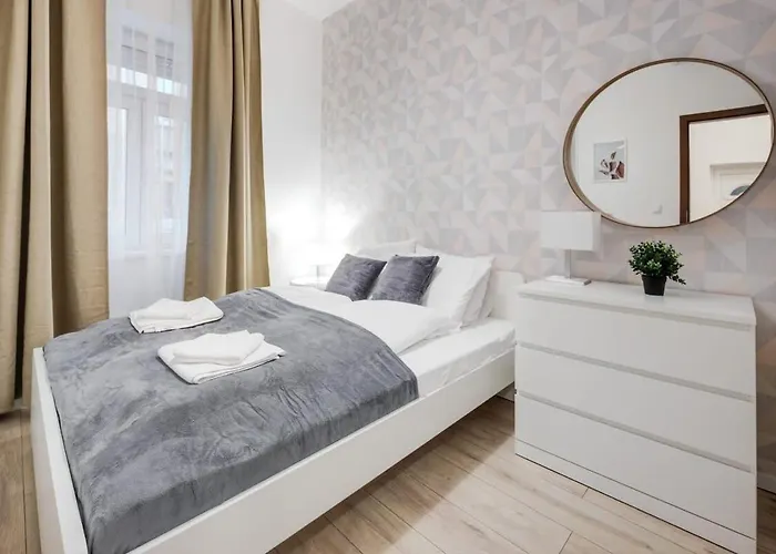Modern New & Daire